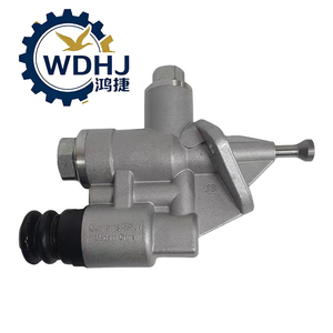 Phụ t&ugrave;ng xe tải chất lượng cao ch&iacute;nh h&atilde;ng Dongfeng 6CT 6BT 6L Bơm cung cấp nhi&ecirc;n liệu động cơ C4988747